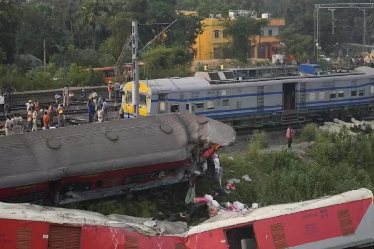 جزییات حادثه مرگبار از برخورد دو قطار