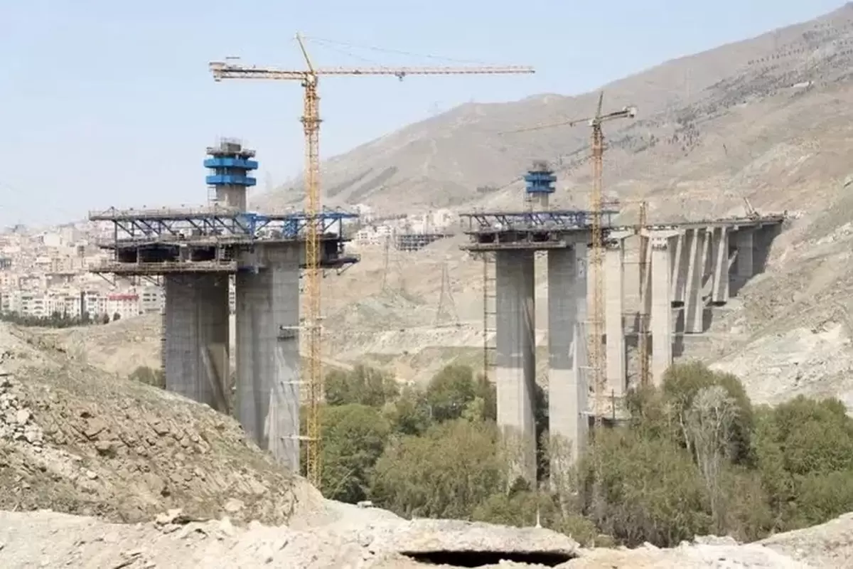 نام بلندترین پل خاورمیانه، شهید رئیسی شد