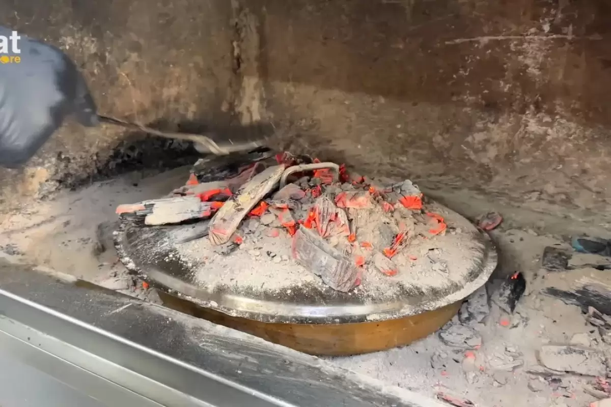 (ویدئو) فرآیند پخت ماهی مرکب سوخاری و ماهی تن کبابی توسط آشپز مشهور ترکیه ای