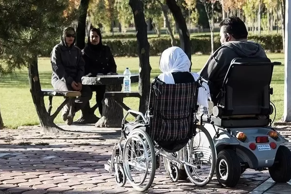 ورود معلولان به پارک‌های تهران ممنوع!