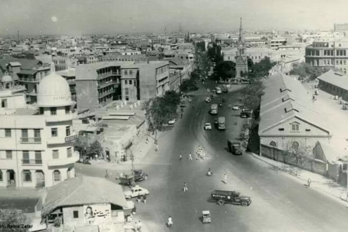 (عکس) سفر به تهران قدیم؛ میدان حسن‌آباد تهران ۶۷ سال قبل این شکلی بود