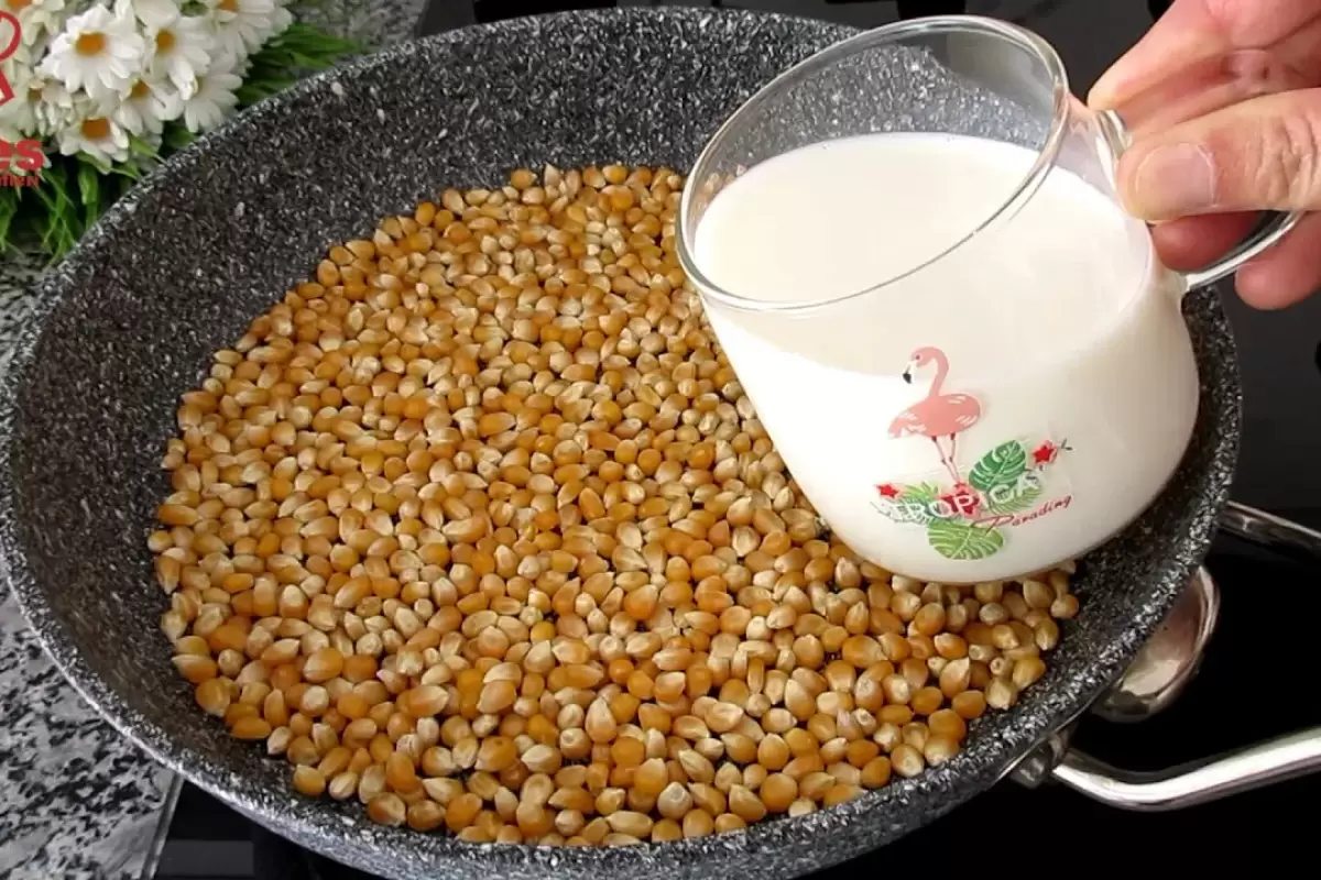 (ویدئو) نحوه درست کردن پاپ کورن (پف فیل) به روش آشپز استانبولی