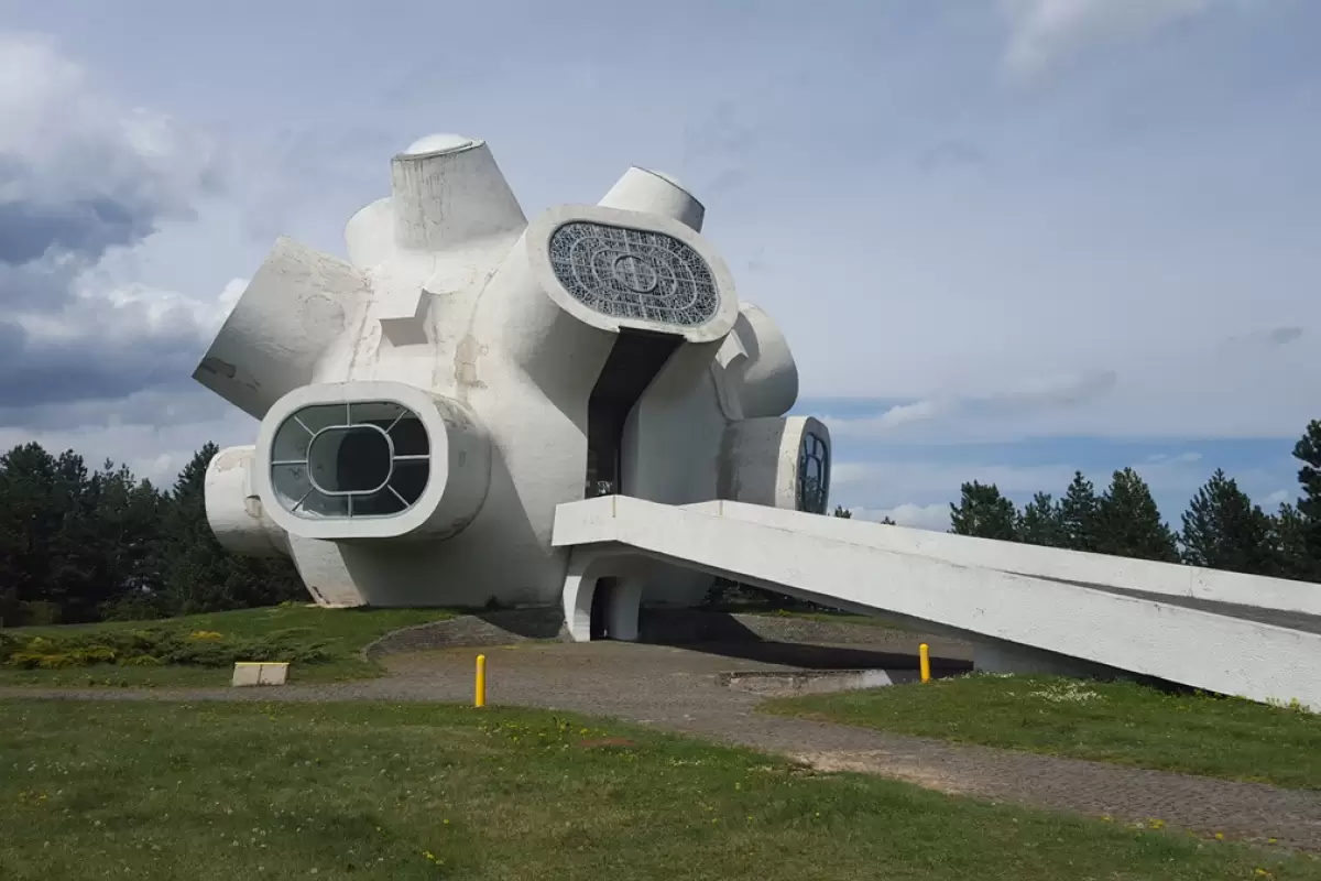 (تصاویر) ساختمان‌هایی که معماری علمی‌تخیلی «شوروی» را به رخ می‌کشند