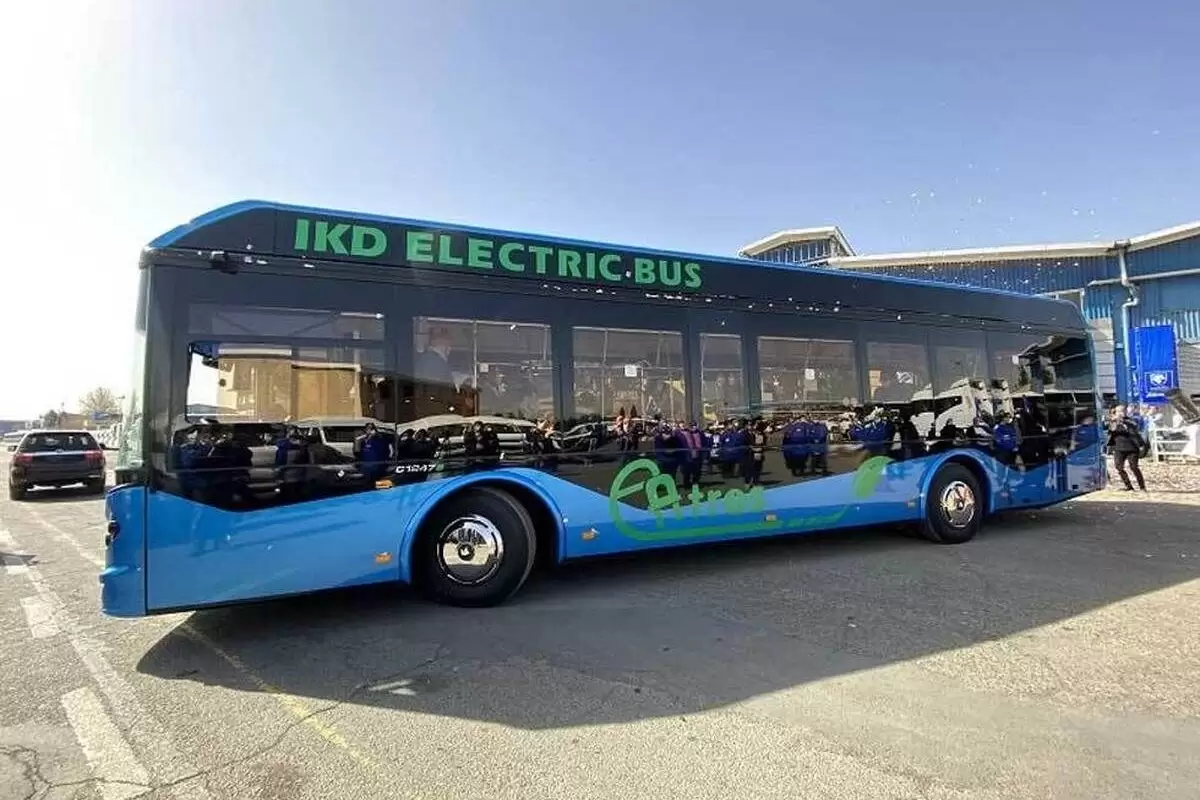 110 اتوبوس برقی چینی در راه پایتخت + فیلم