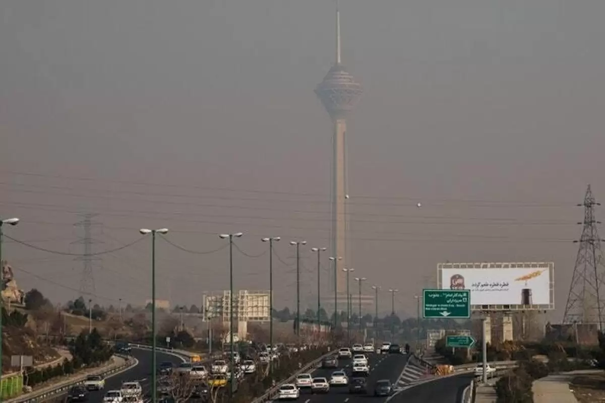 تهران همچنان آلوده است