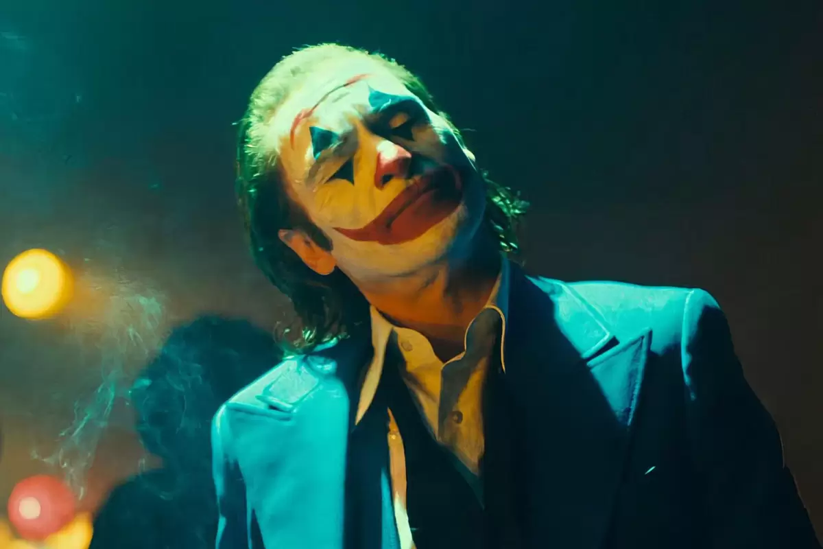 فرار جوکر و هارلی کوئین از آرکهام در تصویر فیلم Joker 2