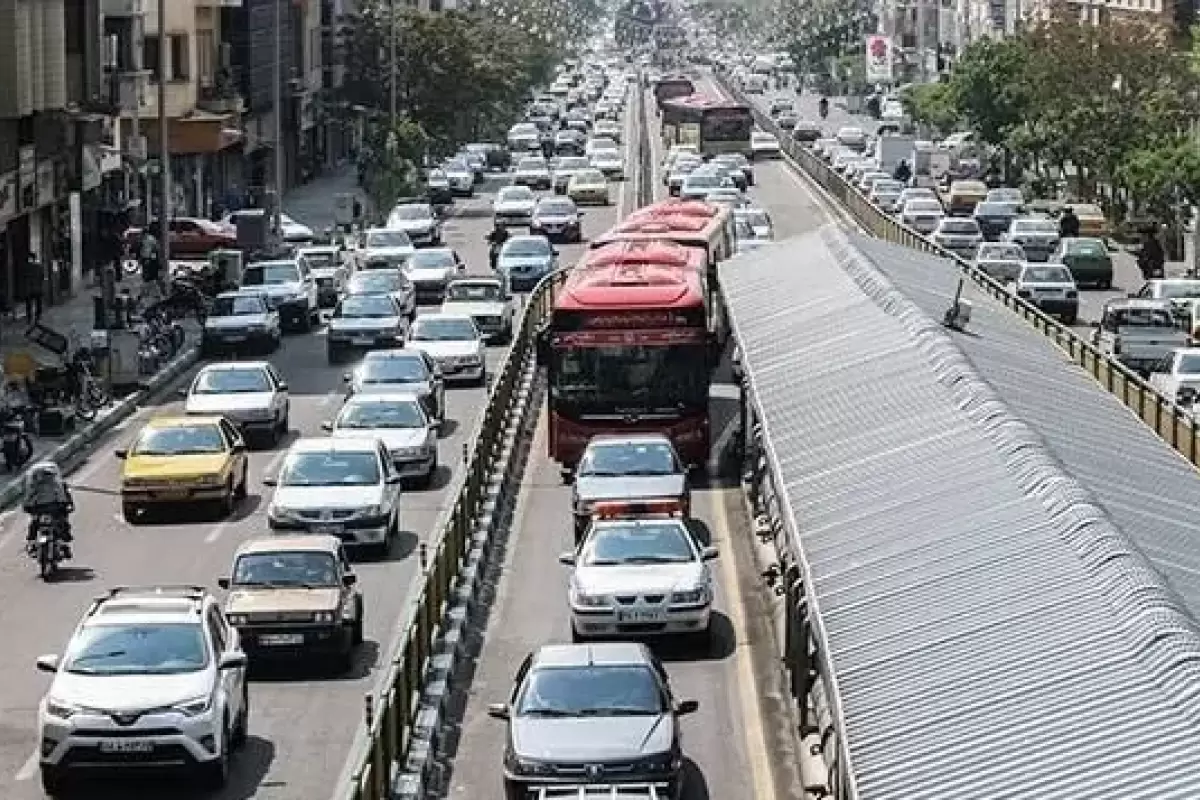 ممنوعیت ورود خودرو مدیران استان تهران به خطوط ویژه