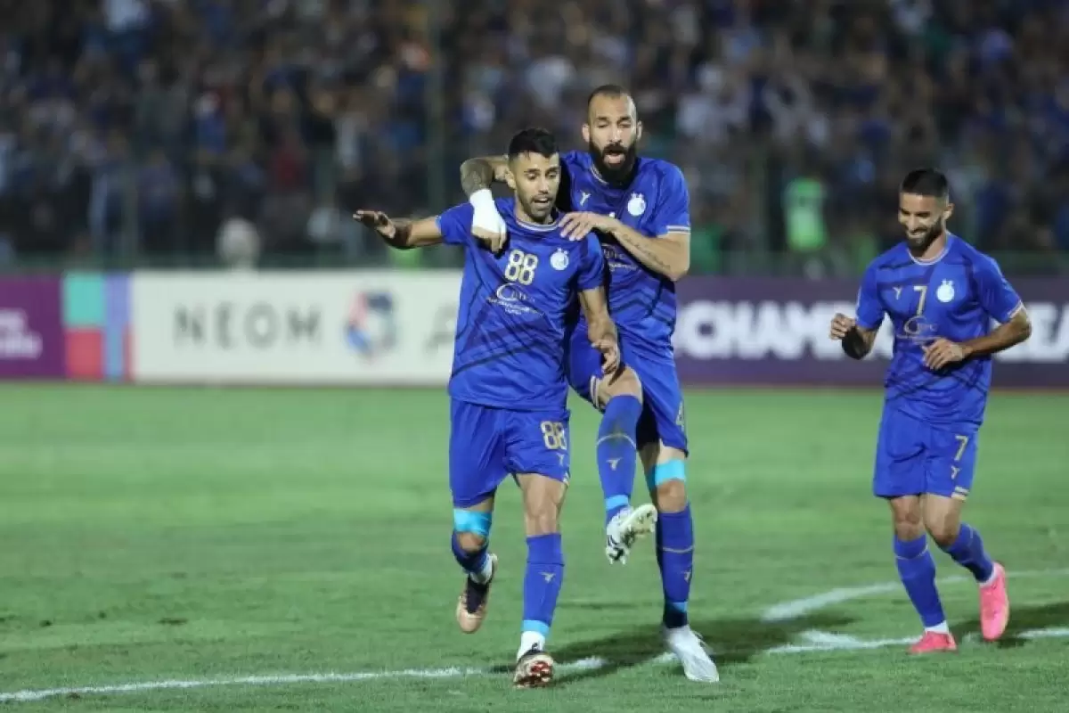 پرواز استقلال از تهران؛ سقوط پرسپولیس در جده