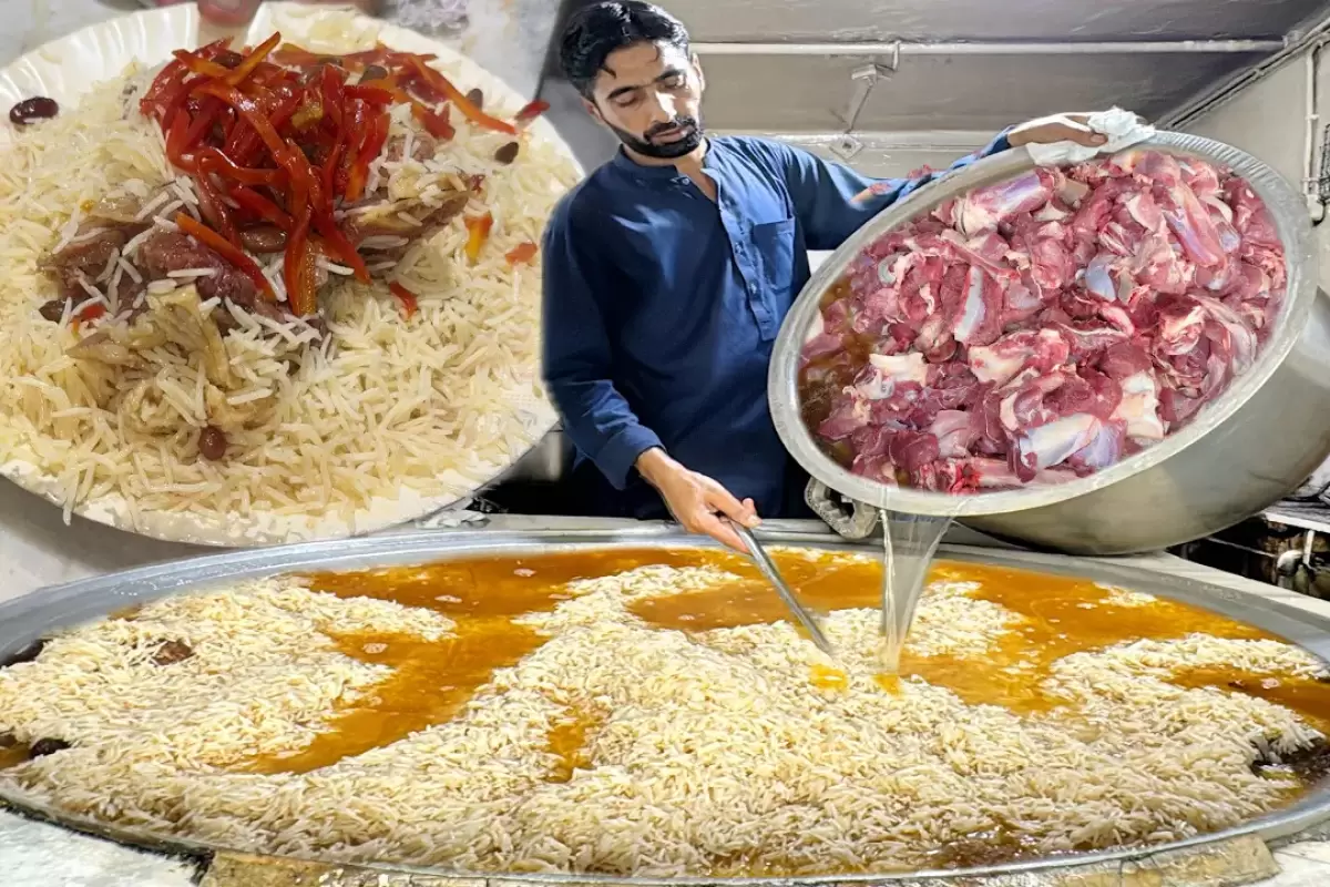 (ویدئو) غذای خیابانی در پاکستان؛ پخت 90 کیلو کابلی پلو با گوشت پیشاوری