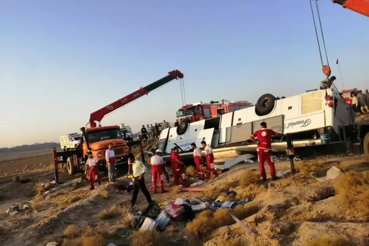 جزئیات جدید از حادثه‌ی تصادف اتوبوس سربازها در جاده اندیمشک به پلدختر