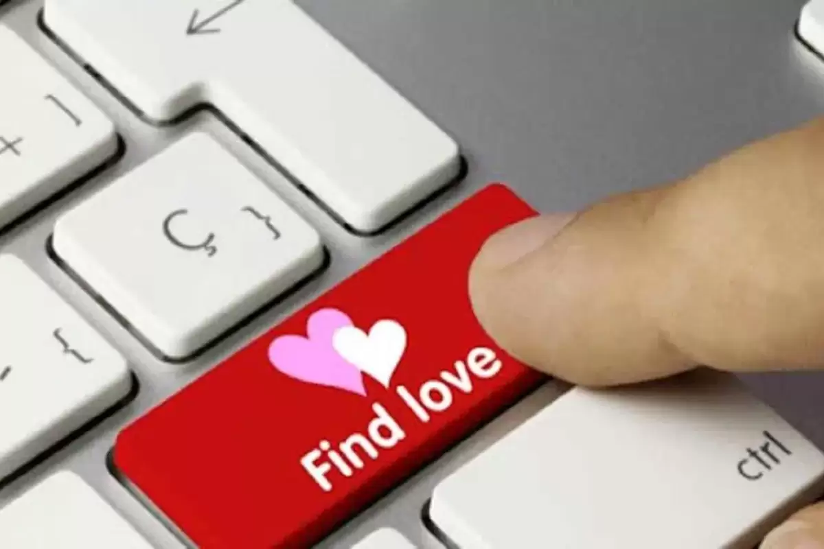 اعتراض روزنامه اطلاعات به توسعه سایت‌های همسریابی؛ اینجا کسی دنبال همسر نمی‌گردد فقط صیغه را ترویج می‌کنید