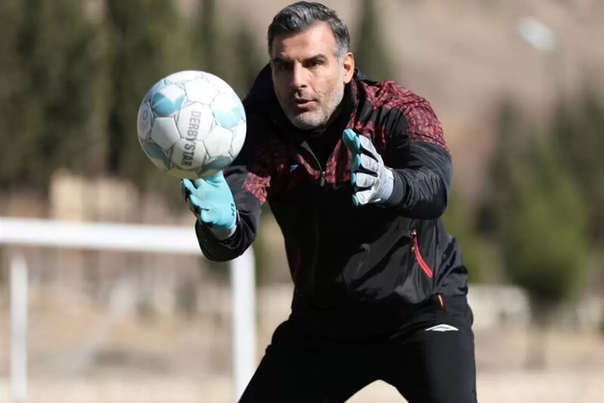 درخواست دروازه‌بان سابق تیم ملی؛ هواداران پرسپولیس، بیرانوند را ببخشند