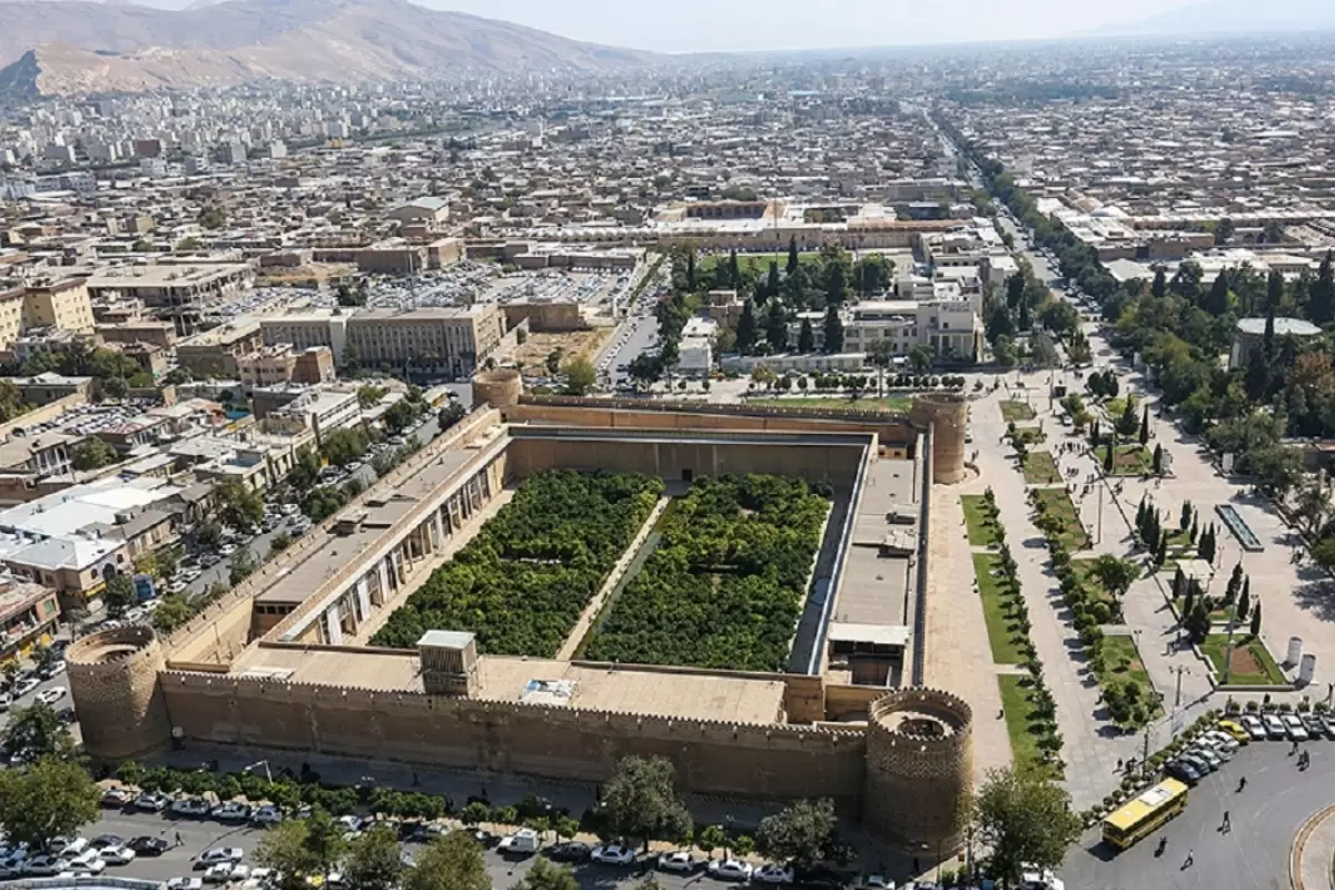 (عکس) ایران قدیم؛ دورنمایی از «شهر شیراز» در دهه 1280 هجری شمسی