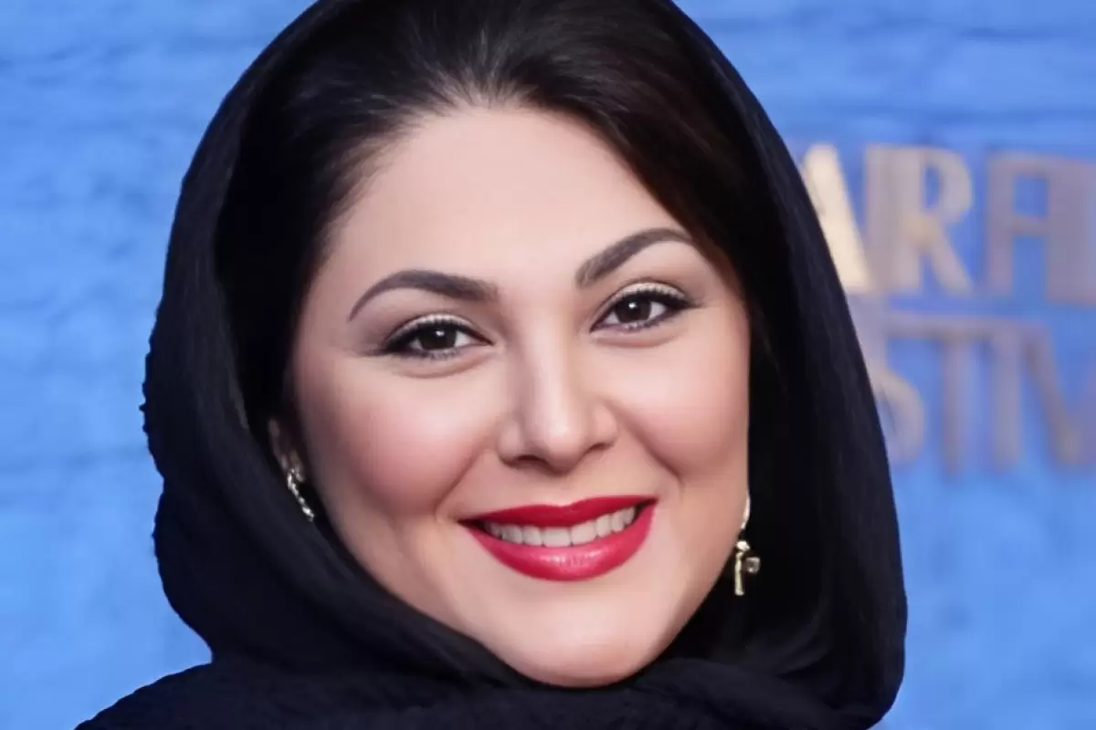 (عکس) سفر در زمان؛ چهرۀ «لاله اسکندری» در سومین فیلم سینمایی‌اش در 27 سالگی