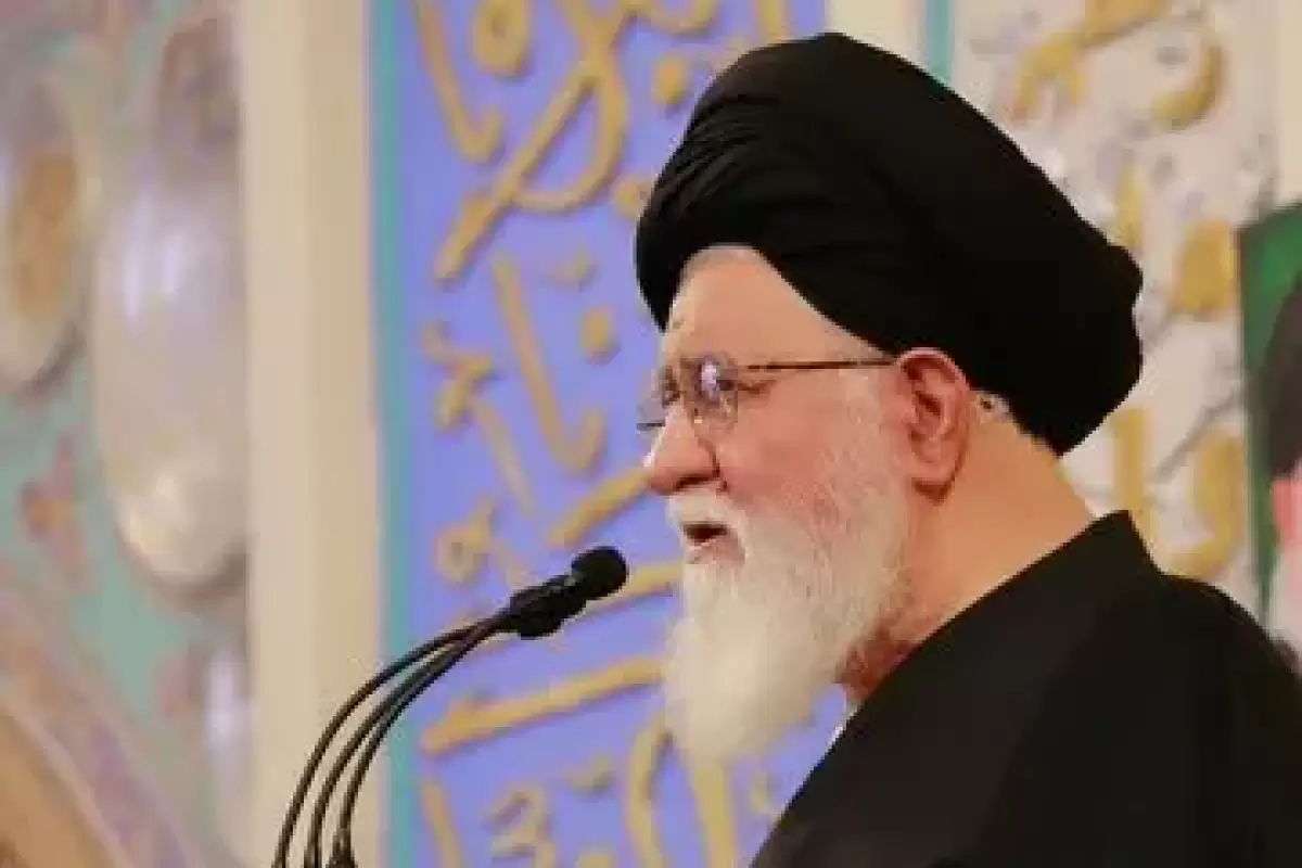 علم الهدی: هیچ عذری از هیچ مسئولی در برخورد با تجاهر به فسق پذیرفته نیست