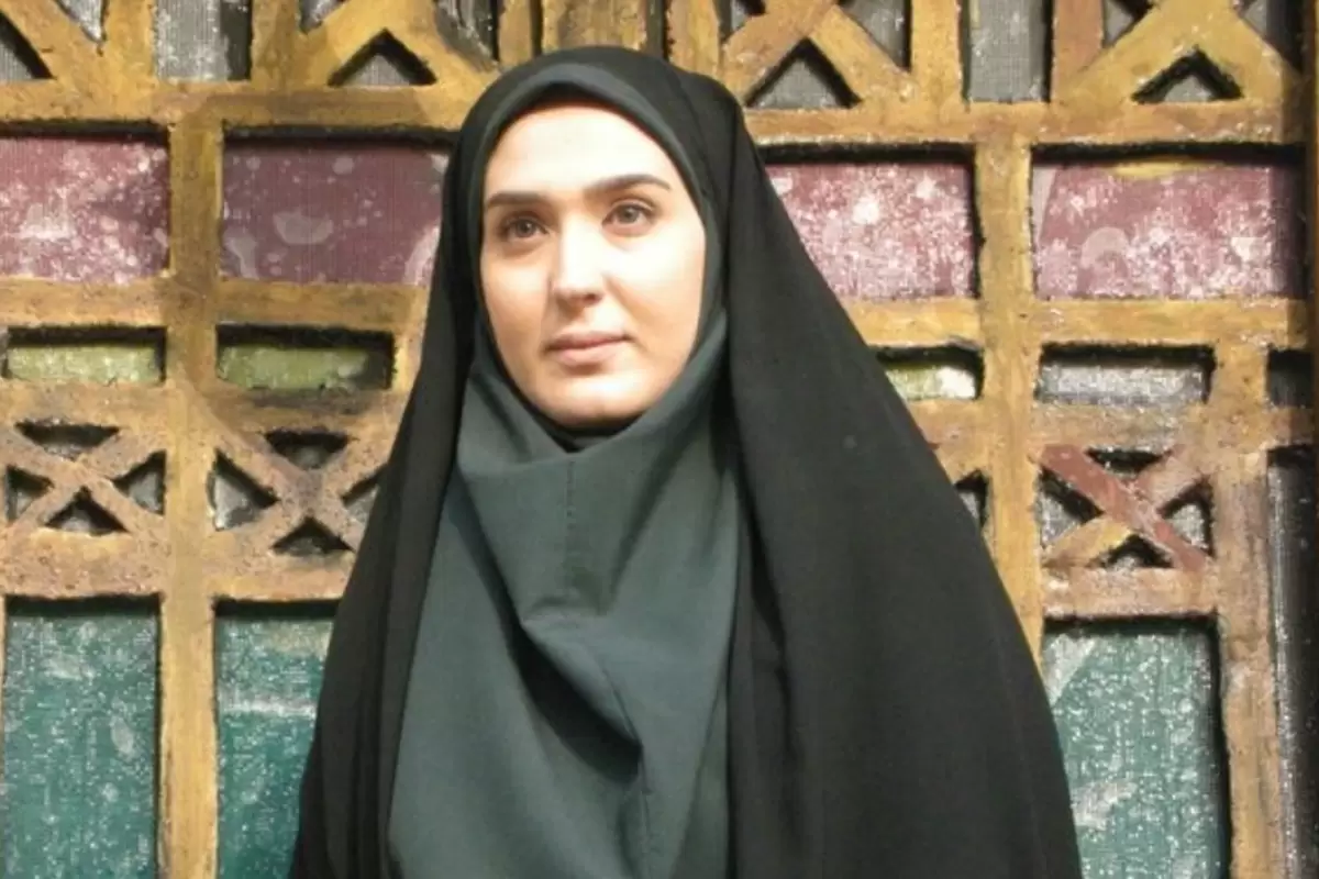 (عکس) سفر در زمان؛ چهرۀ «زهره فکورصبور» در یکی از اولین سریال‌هایش در 20 سالگی
