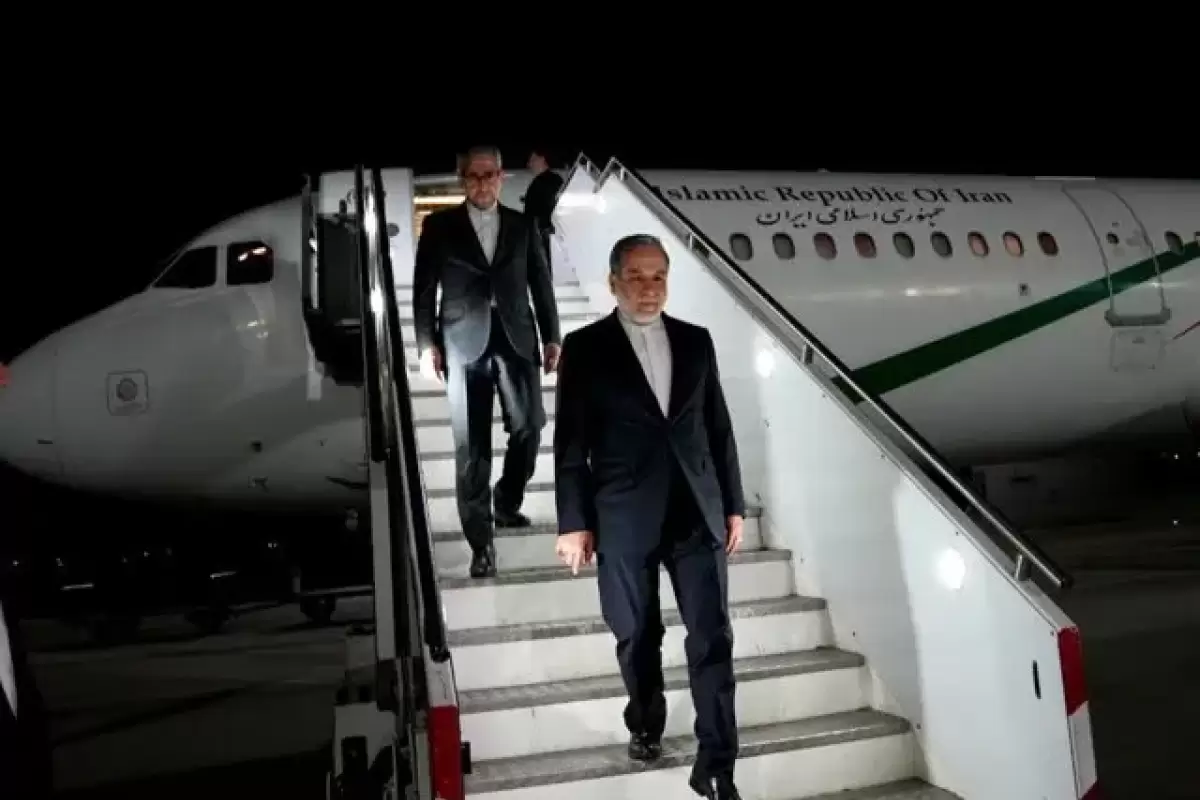 عراقچی پس از سفر دیپلماتیک، راهی تهران شد