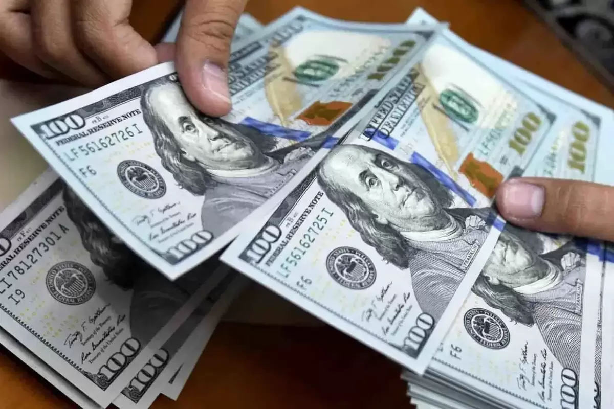 قیمت دلار صرافی ملی امروز دوشنبه 8 اردیبهشت 1404