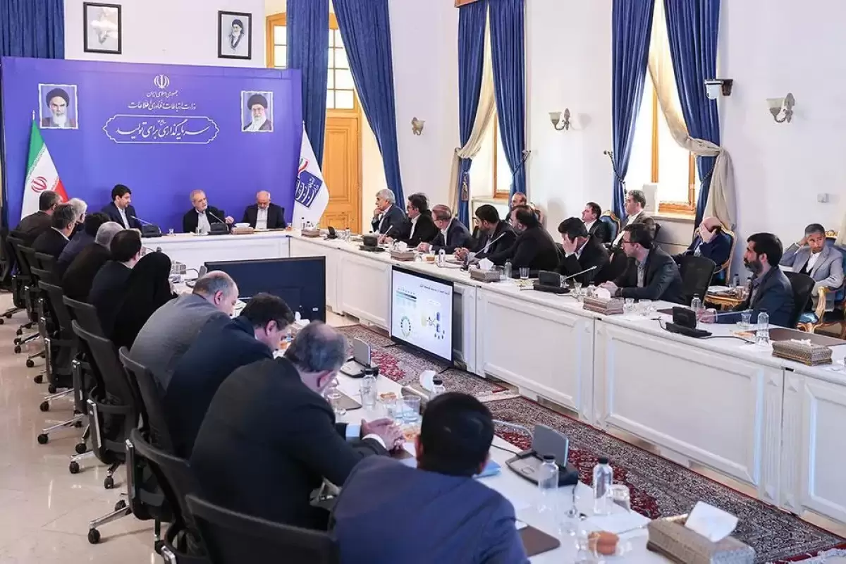 رئیس جمهور سرزده از وزارت ارتباطات بازدید کرد