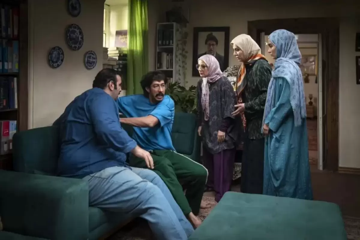ببینید؛ حمله خرس واقعی در «پایتخت ۷»؛ سکانسی دلهره‌آور که فقط یک‌بار ضبط شد