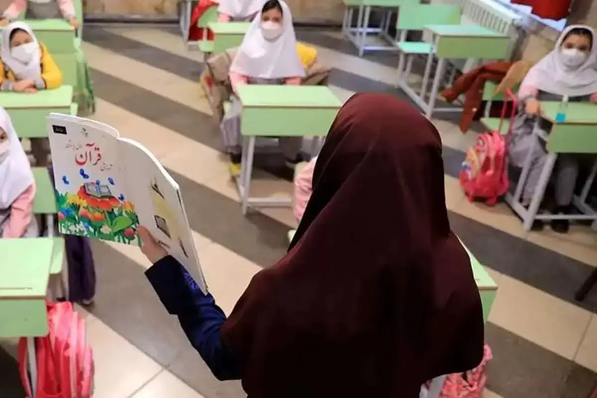 فراجا به سراغ معلم بلاگرها آمد
