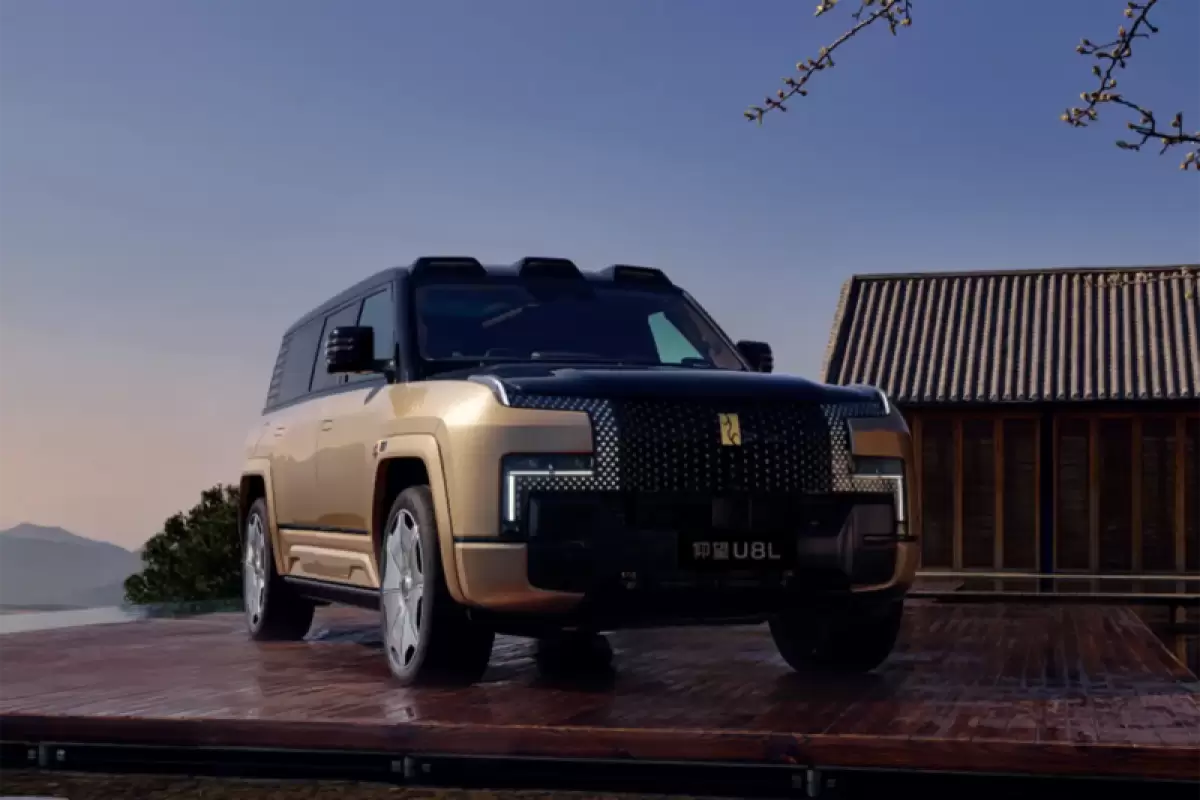 تصاویر؛ یانگ‌وانگ U8L؛ شاسی‌بلند لوکس و غول پیکر BYD با 1180 اسب بخار قدرت!