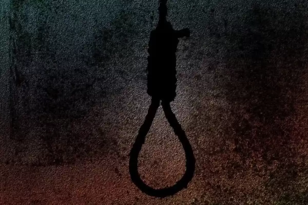 قاتل دخترعمو پای چوبه دار رفت اما حکم قصاص اجرا نشد