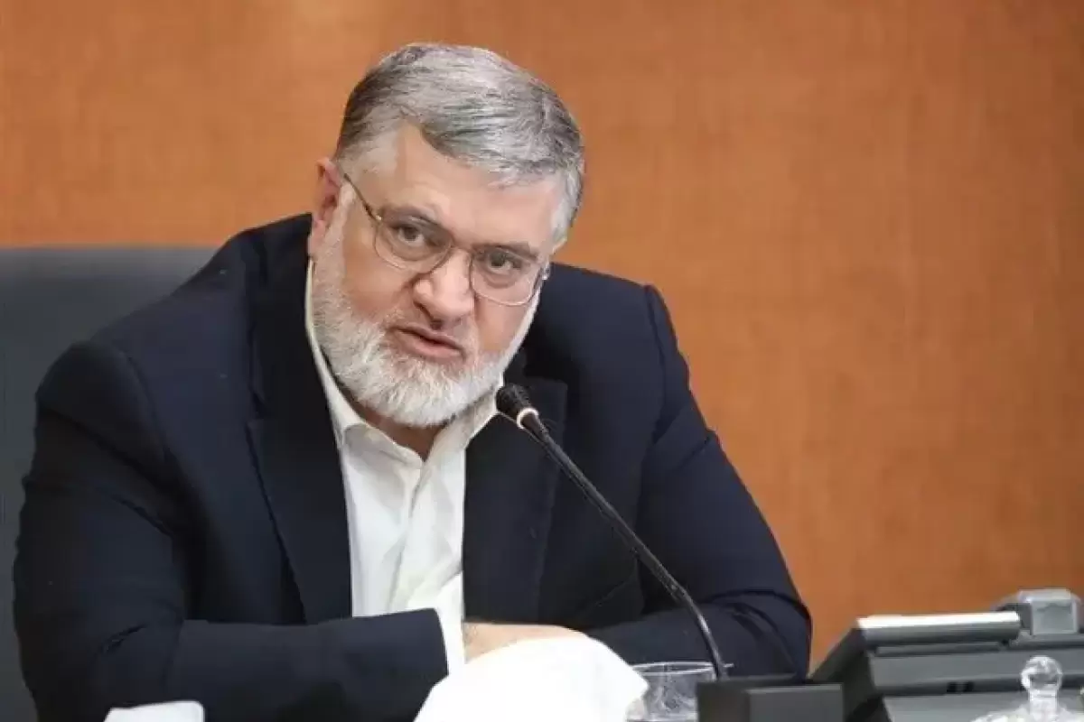 استاندار تهران: برنامه‌ریزی‌هایی برای قطع و جریمه مشترکان پرمصرف صورت گرفته شده؛ صرفه‌جویی ۲۰ درصدی در مصرف آب می‌تواند بحران آب تهران را تا حد زیادی کنترل کند
