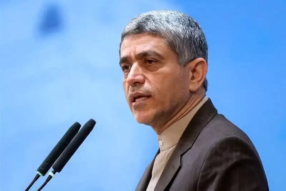مهاجرانی: آقای طیب‌نیا برای وزارت اقتصاد شرط نگذاشتند