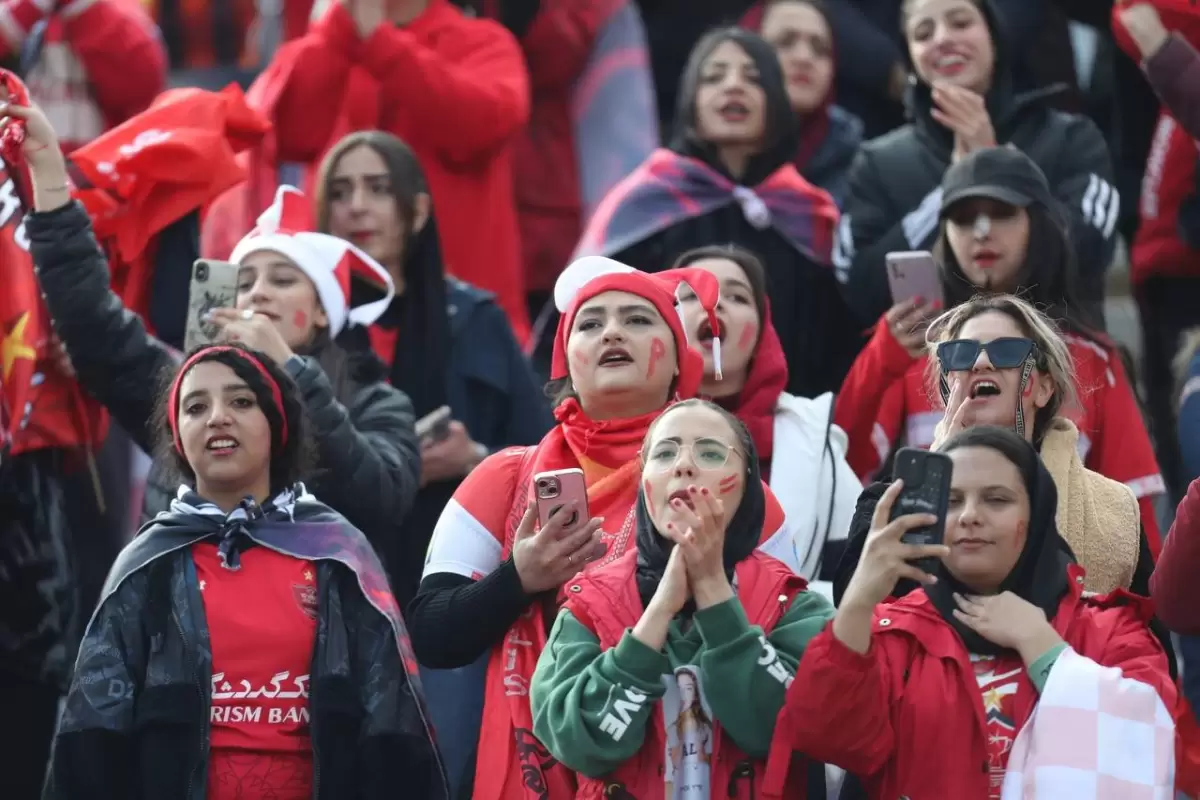 آماده باش به زنان پرسپولیسی برای ال‌کلاسیکو