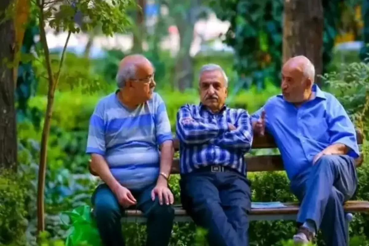 خبر مهم برای بازنشستگان؛ از امروز برای وام ۵۰ میلیون تومانی ثبت‌‌نام کنید