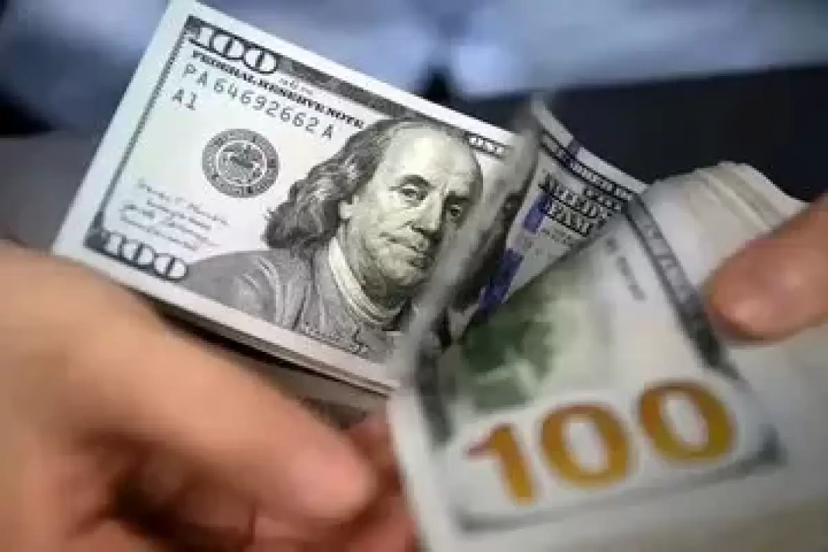 قیمت دلار ثابت می‌ماند؟