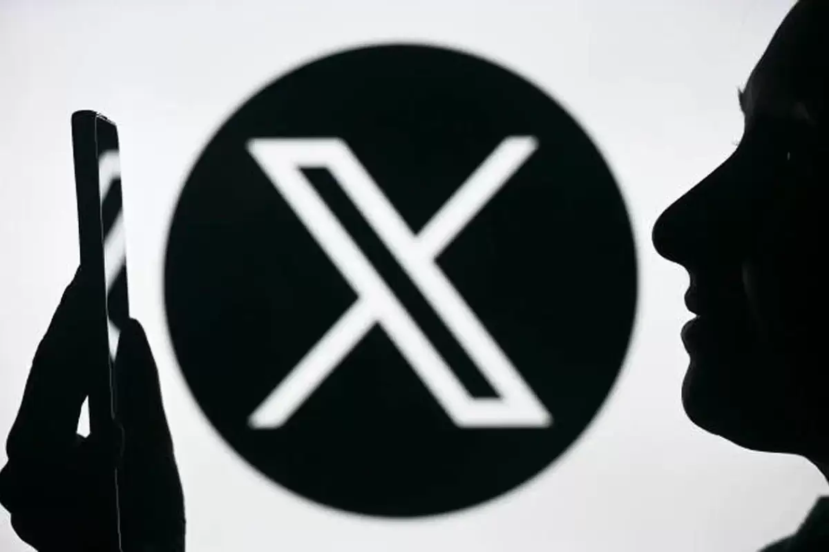 توضیحات X درباره دلایل افت بازدید پست‌ها