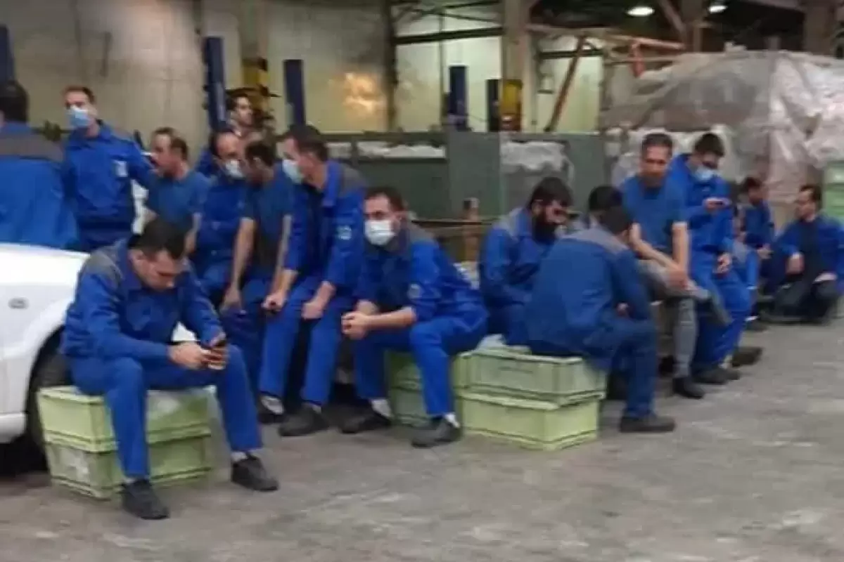 تجمع کارگران ایران خودرو