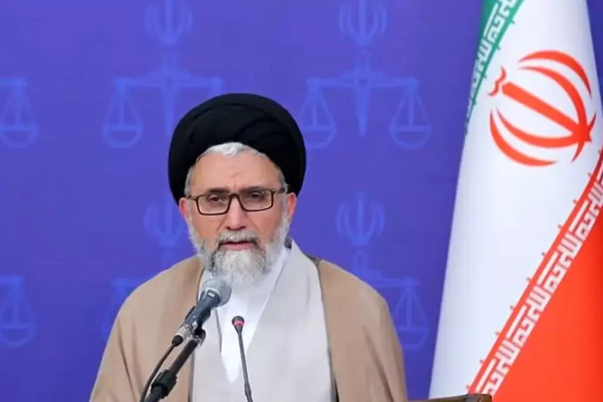 وزیر اطلاعات: ما نباید داستان مذاکره را هیجانی کنیم