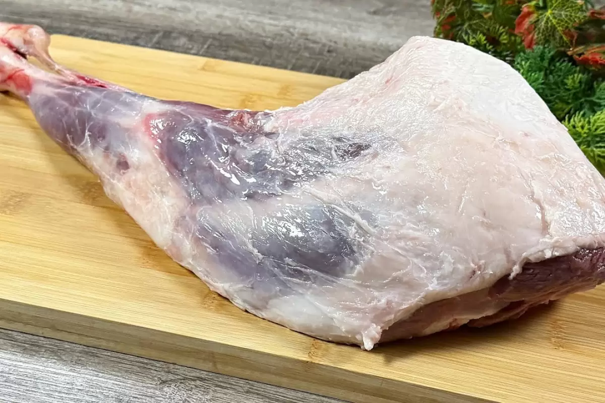 (ویدئو) غذای خانگی در آلمان؛ پخت یک غذای سنتی جدید با گوشت بره