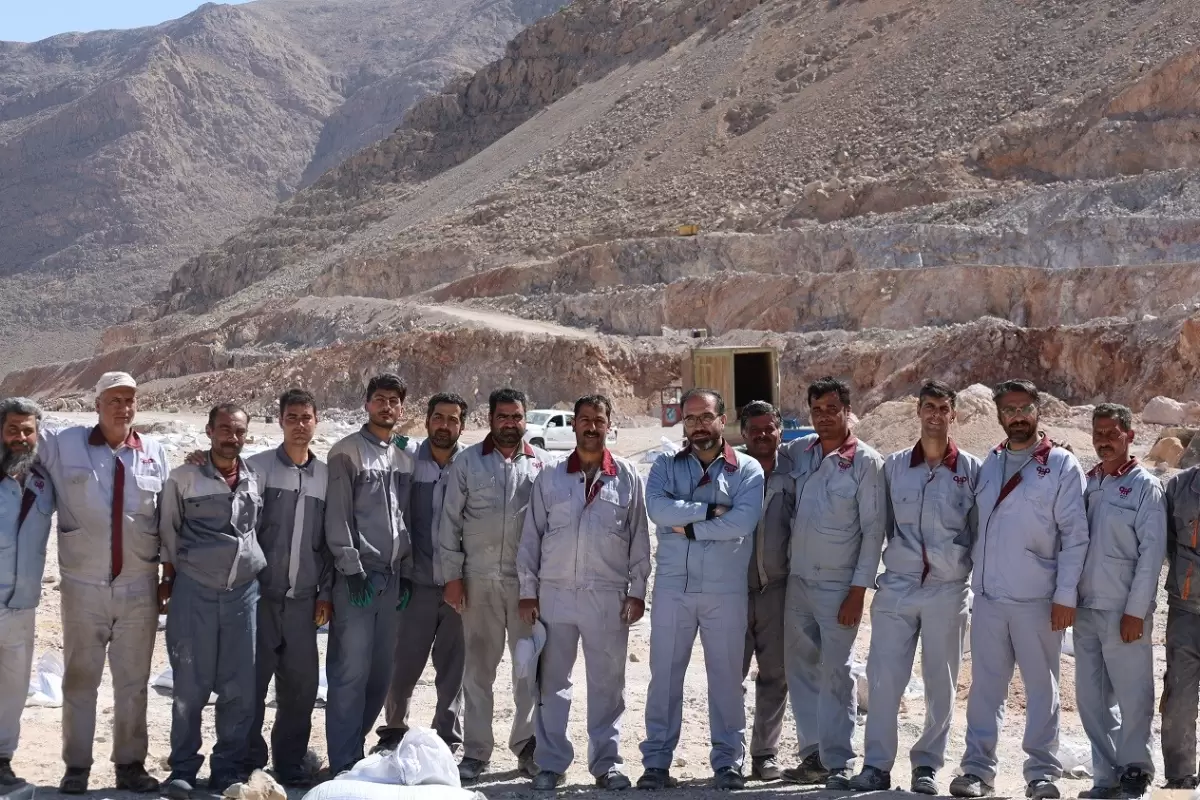انفجار مهندسی‌شده ۱۶۰ هزار تنی در معدن حوض‌ماهی؛ فولادسنگ مبارکه رکورد آتشباری تاریخ خود را شکست