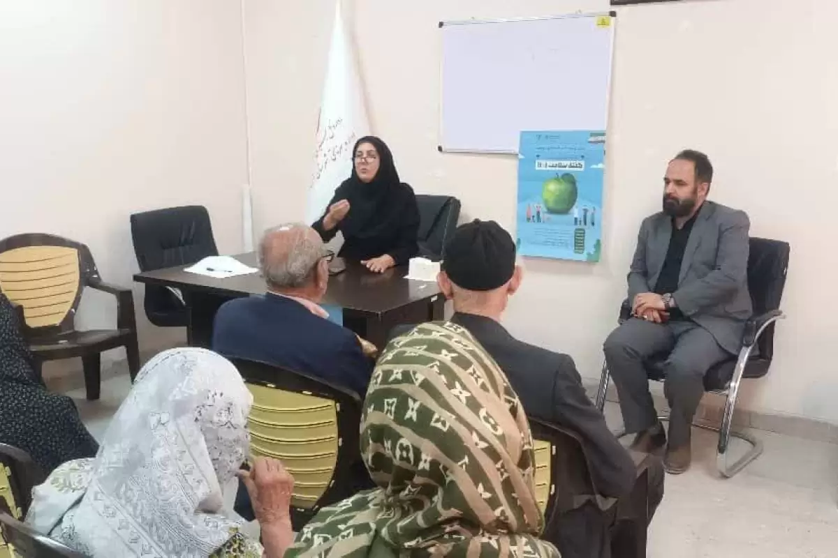 برگزاری دوره آموزشی پیشگیری از بیماری های دوره سالمندی اشتهارد