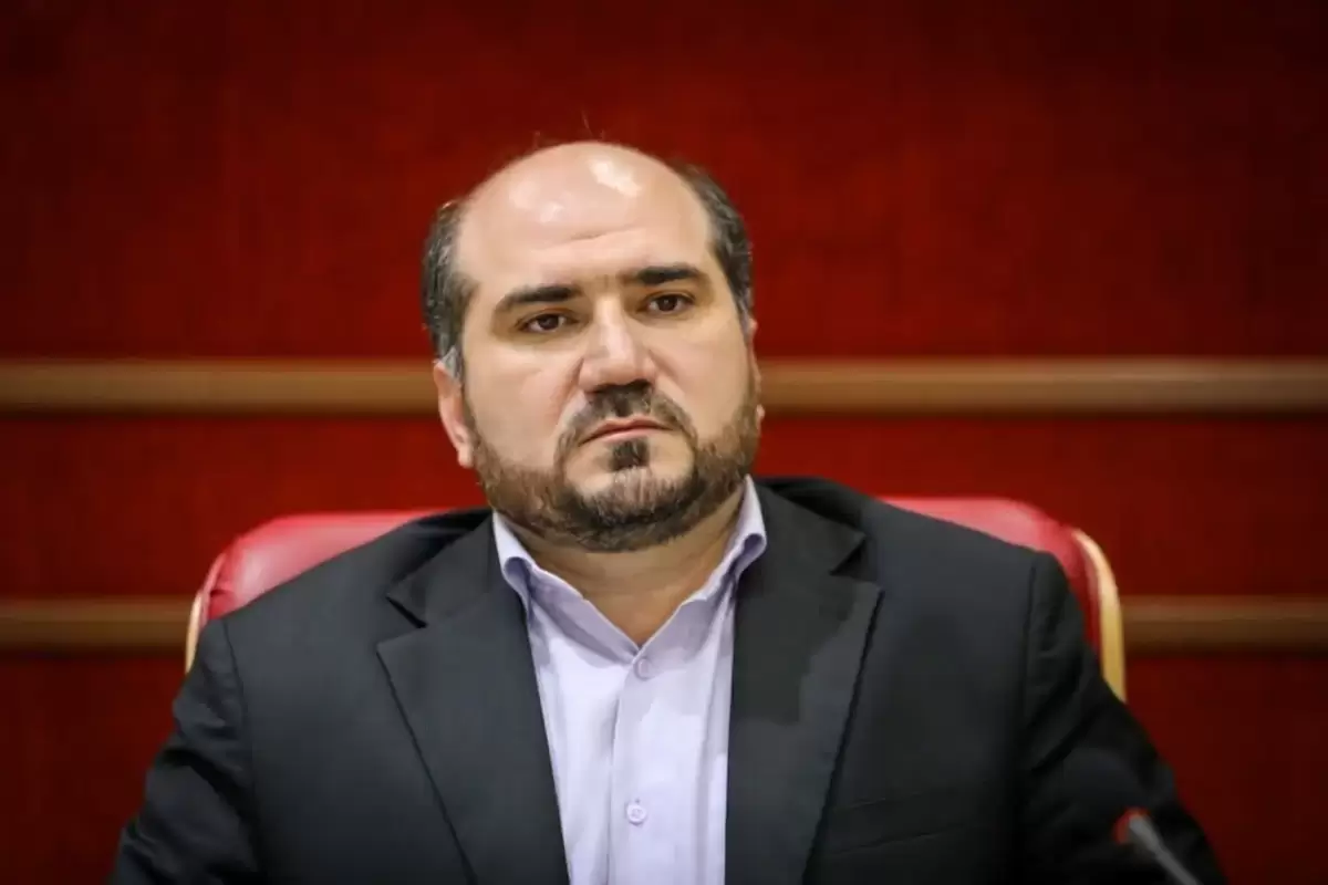 واکنش‌ها به اظهارات جنجالی منصوری؛ از پرده‌برداری از اختلافات درونی دولت تا هشدار درباره آینده فتاح