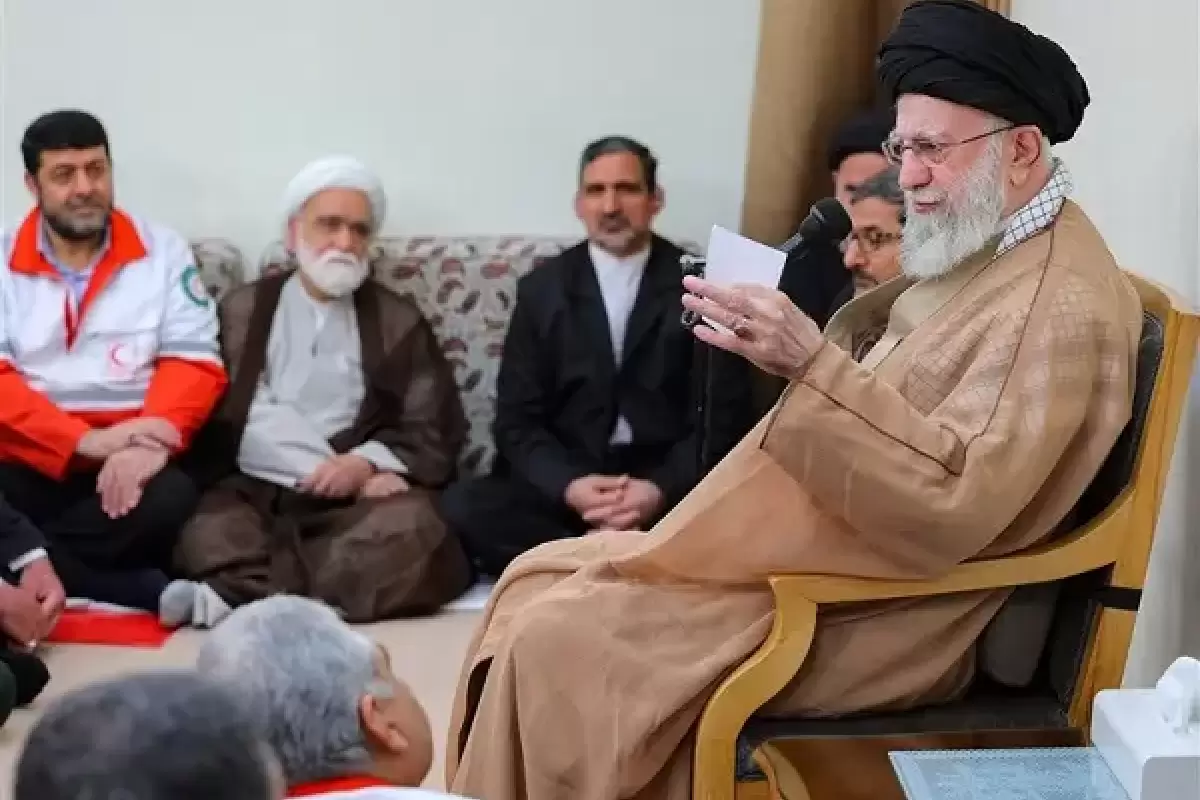 رهبر انقلاب: ایستادگی در برابر ظالمان علّت دشمنی با ماست