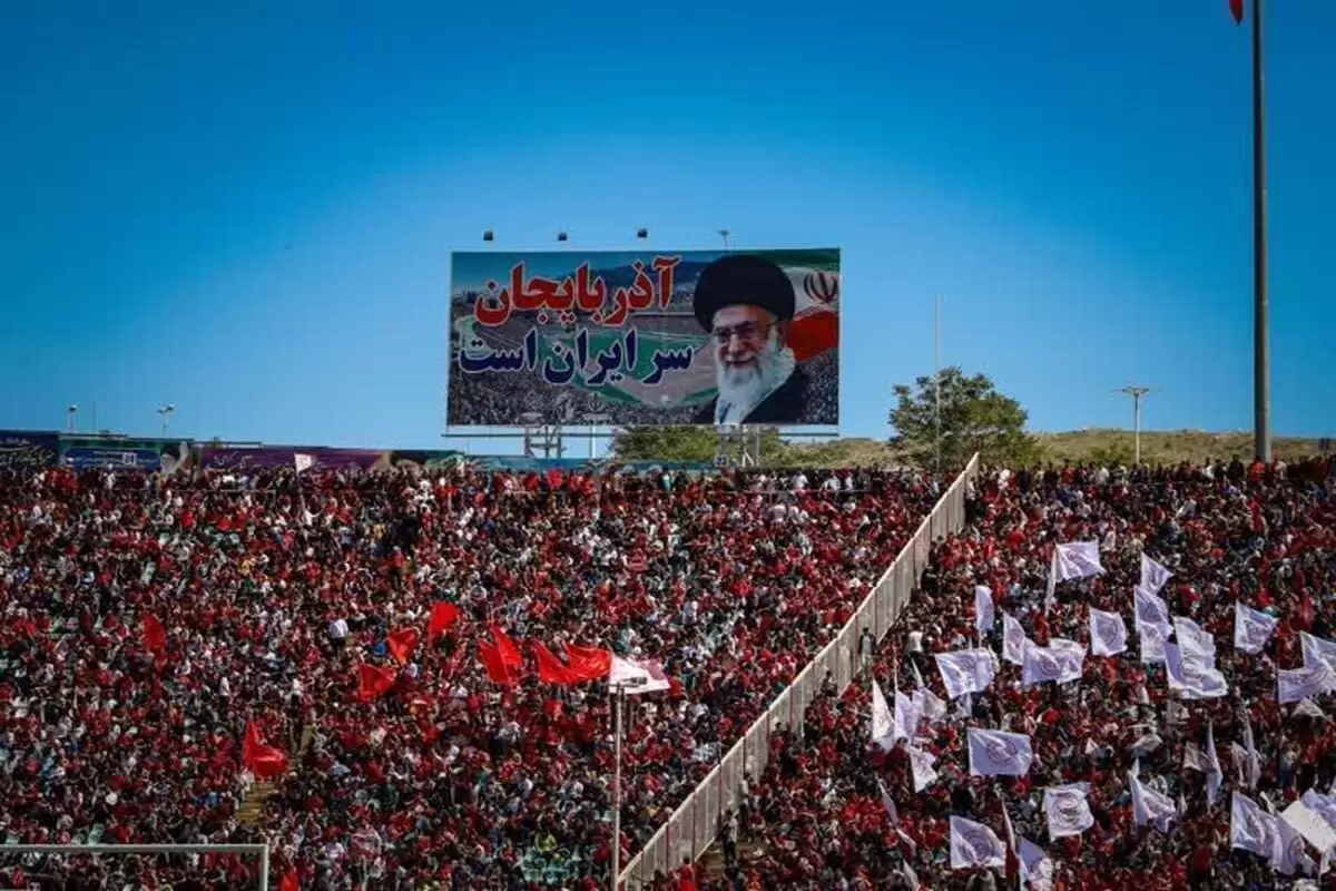 ببینید؛ هواداران تراکتور رکورد گینس را شکستند!