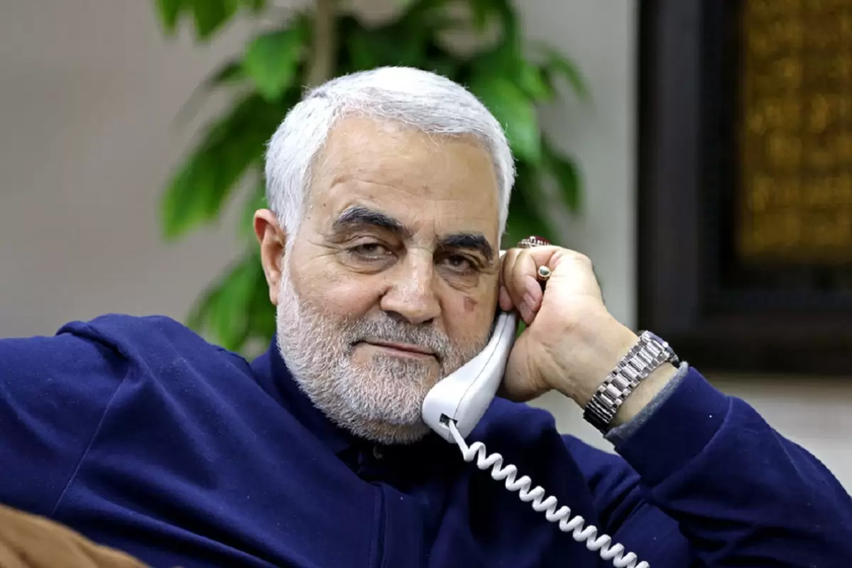 عکس؛ سفر در تاریخ؛ دیدار «سردار سلیمانی با سید حسن نصرالله»؛ دهه 90