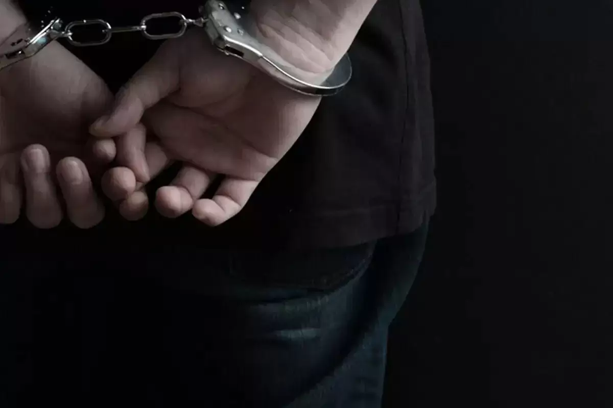 حمله پلیس به نیروگاه باقرشهر