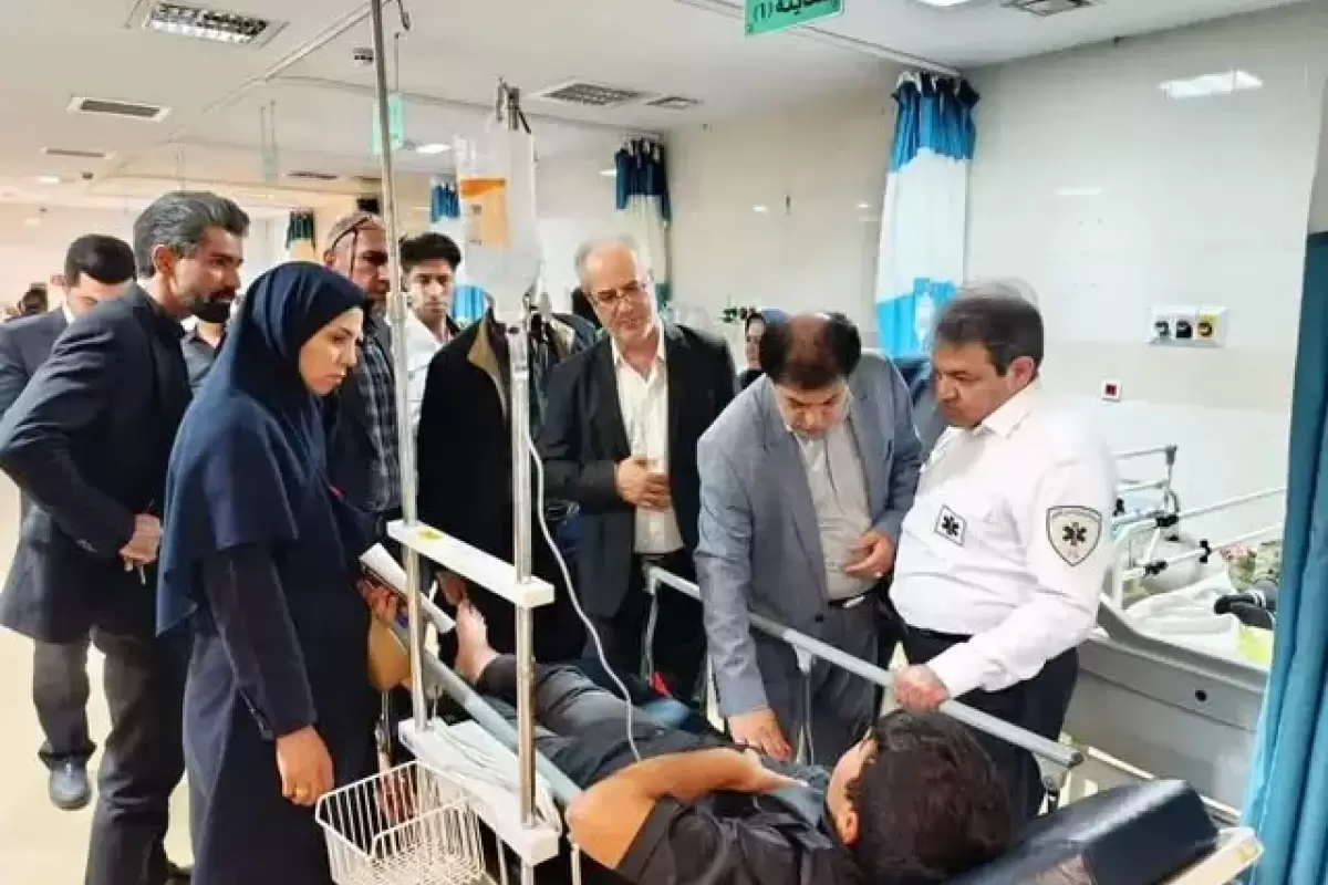 مسمومیت گروهی در تالار خوی؛ ۵۰ نفر تحت درمان قرار گرفتند