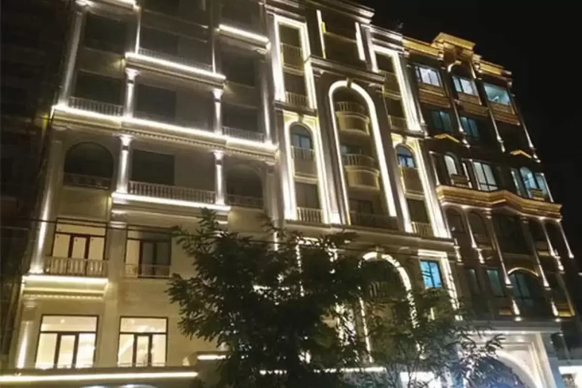 ممنوعیت نورپردازی شبانۀ ساختمان‌ در مشهد