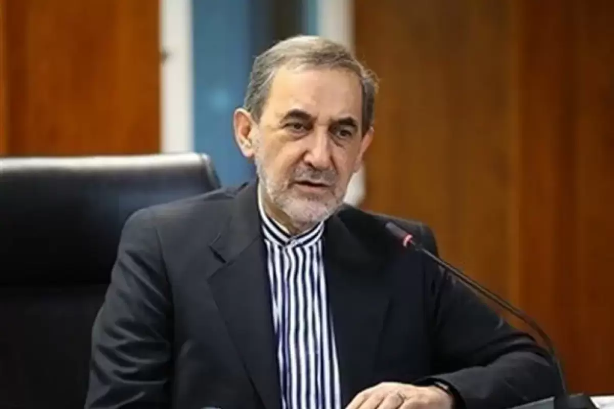 یادداشت علی‌اکبر ولایتی درباره نقش چین و روسیه در افزایش قدرت ایران در منطقه؛ همکاری با مسکو و پکن قدرت چانه‌زنی بین‌المللی ایران را افزایش می‌دهد