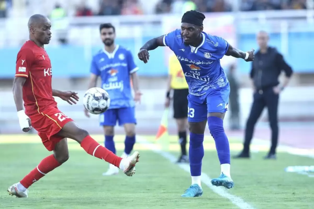 تأیید انتقال مهاجم محبوب کارتال از استقلال خوزستان به پرسپولیس