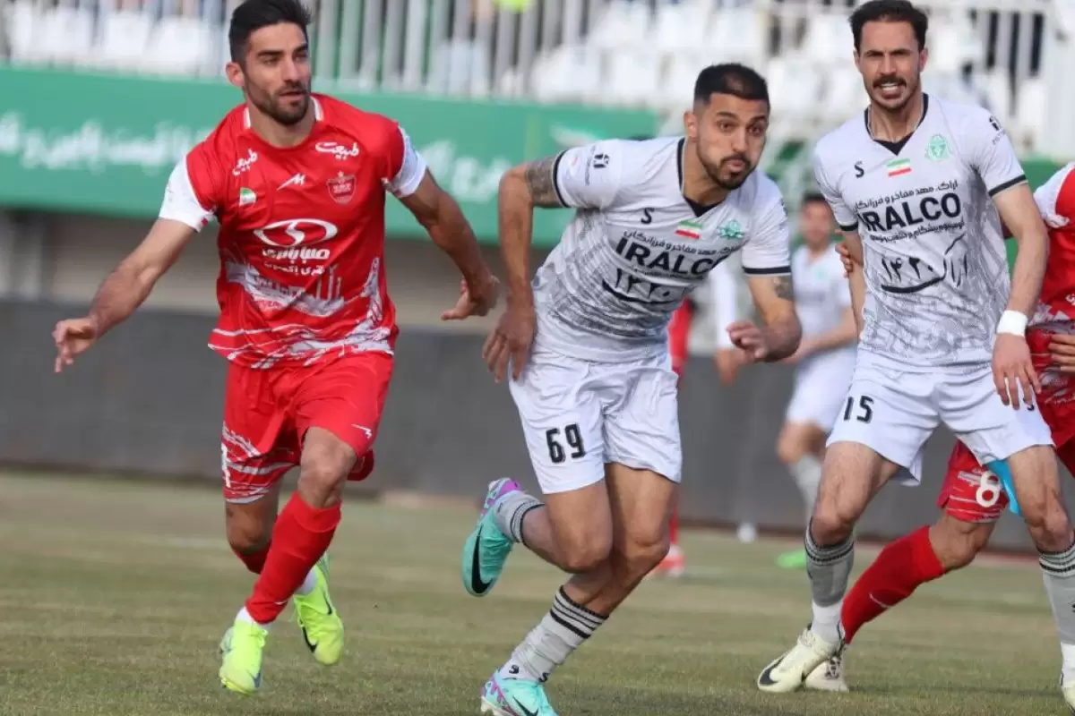 خرید جدید پرسپولیس وارد باشگاه شد