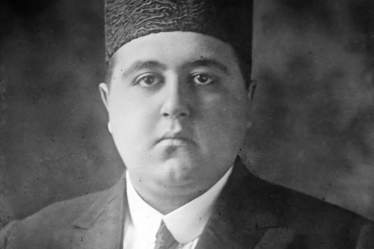 عکس؛ سفر در زمان؛ ظاهر «همسر سوم و دختر سوم احمد شاه قاجار» در دهه 20
