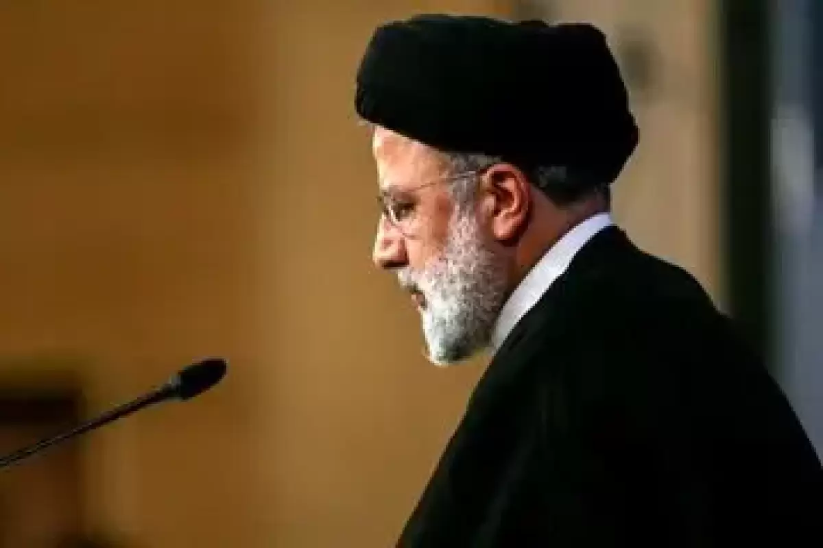این دختربچه غزه‌ای می‌خواست با شهید رئیسی دست دهد اما او قبول نکرد + عکس